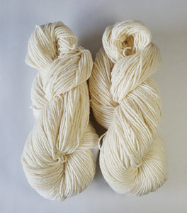 Cormo Worsted Yarn, natural